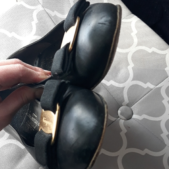 VTG 80s Ferragamo bow buckle flats - Picture 6 of 10
